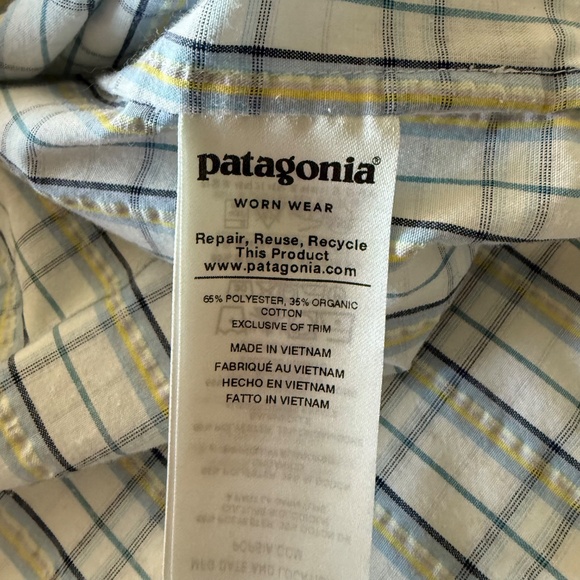 Patagonia Outdoors Primary White Textured Plaid Polyester Button Up Shirt LARGE - Picture 8 of 9